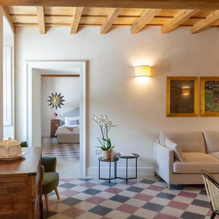 Isola Bella Apartments, Ninfea Appartement *